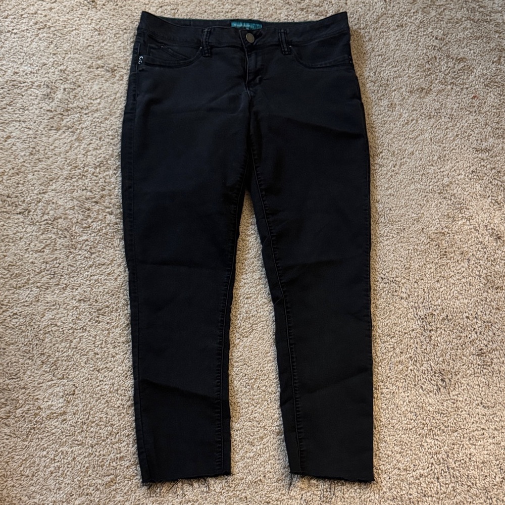Black Skinny Jeans